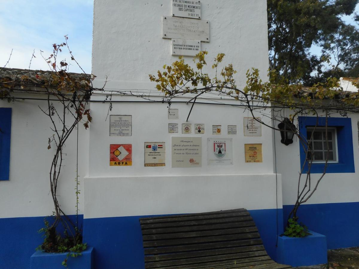 Lodge Monte Do Sobral Alcáçovas 外观 照片